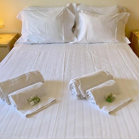 Apartment By The Beach With Parking And Wifi By Amcf Portimão Eksteriør bilde